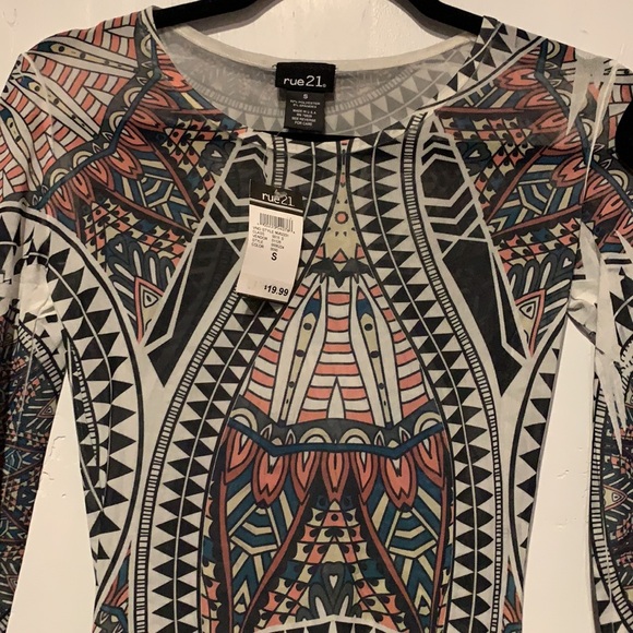 Tribal print shear body suit - Picture 4 of 9